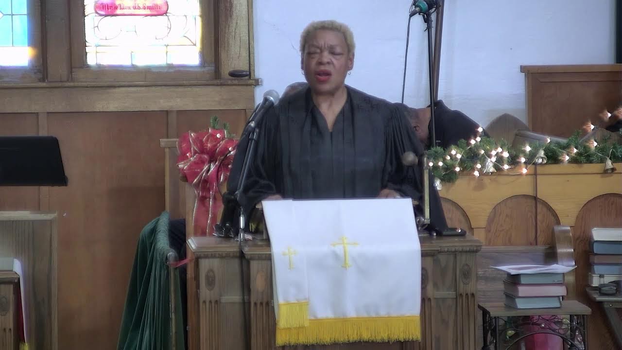 Saint Andrews UMC LIVE Sunday Worship 12-28-25 Matthew 2:13-23 He carried us then He carries us now