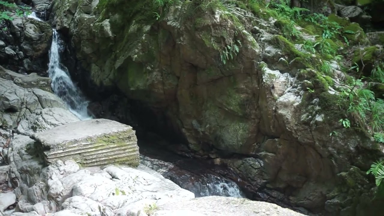 Bwa Maen rock formation, near Pontneddfechan