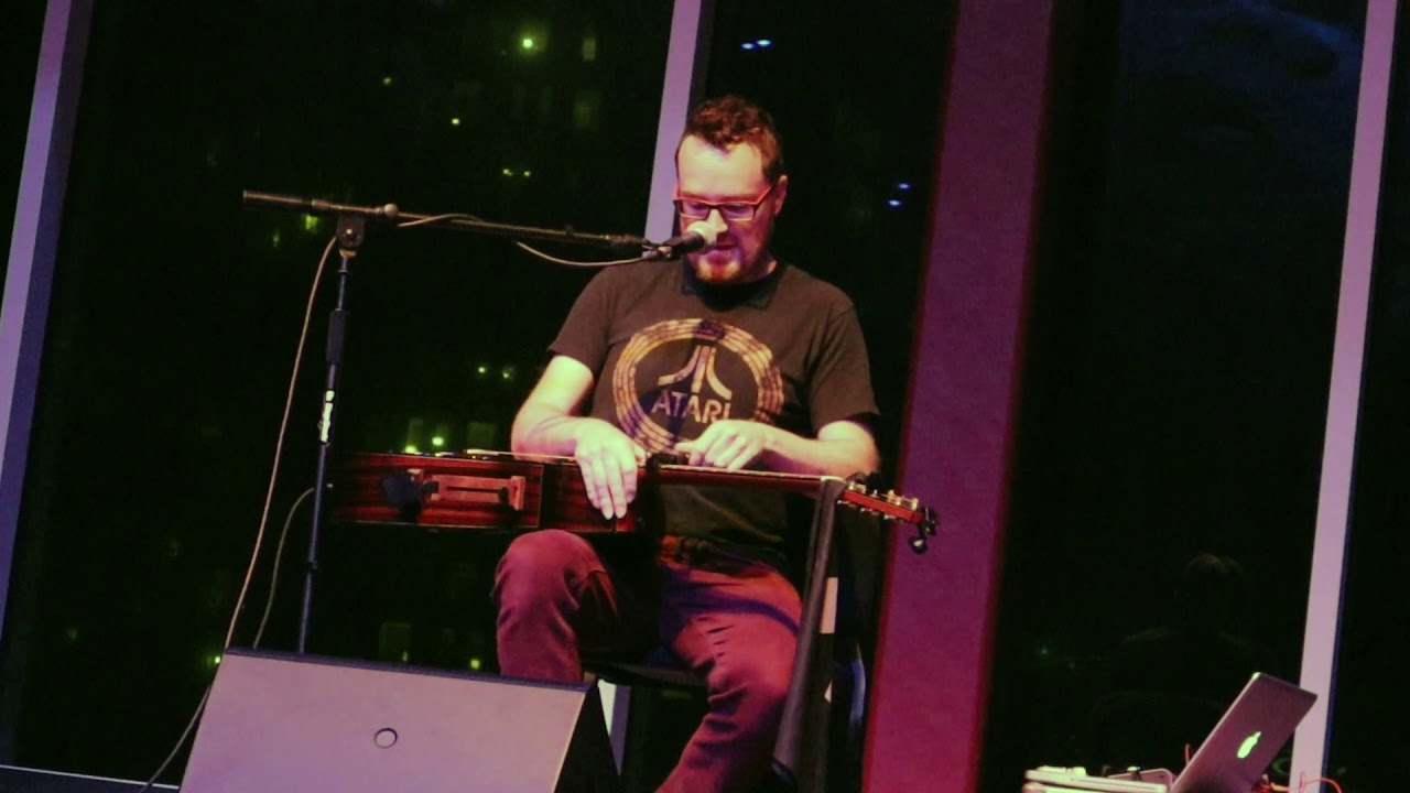 Antoine Dufour performs for UWM Fingerstyle Program at Peck School of the Arts