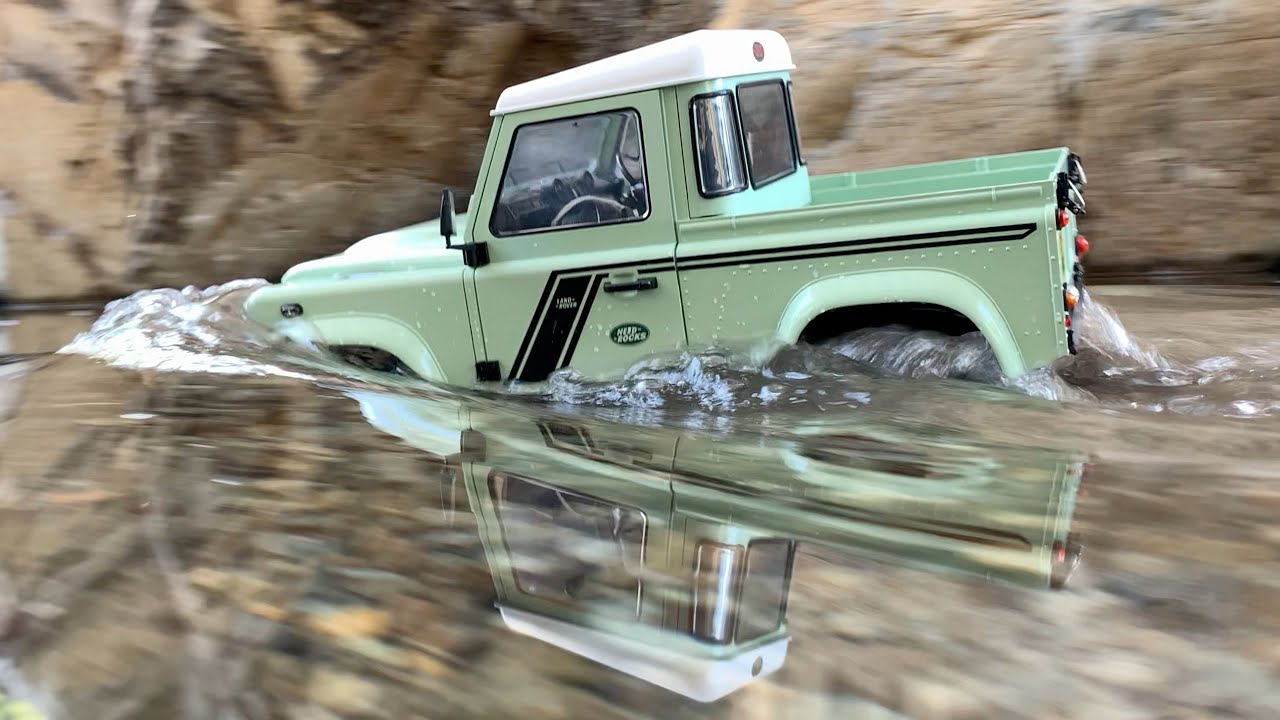 1/10 Scale RC :  RC4WD Gelande II Defender(D90) - Heritage Edition Rock Climbing #2.