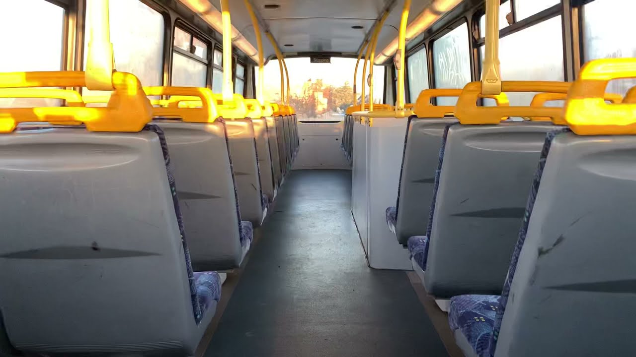 Red Rose | Volvo B7TL/Plaxton President (W496 WGH) Short Vid