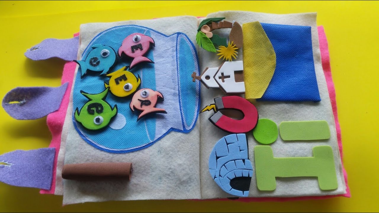 Libro sensorial de las vocales - Motricidad fina #montessori #diy #aprendoencasa