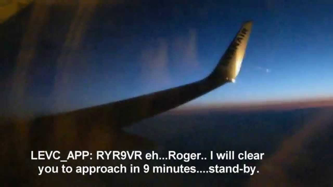 RYANAIR MAYDAY!  Emergency at Valencia/Manises - Phraseology Subtitles