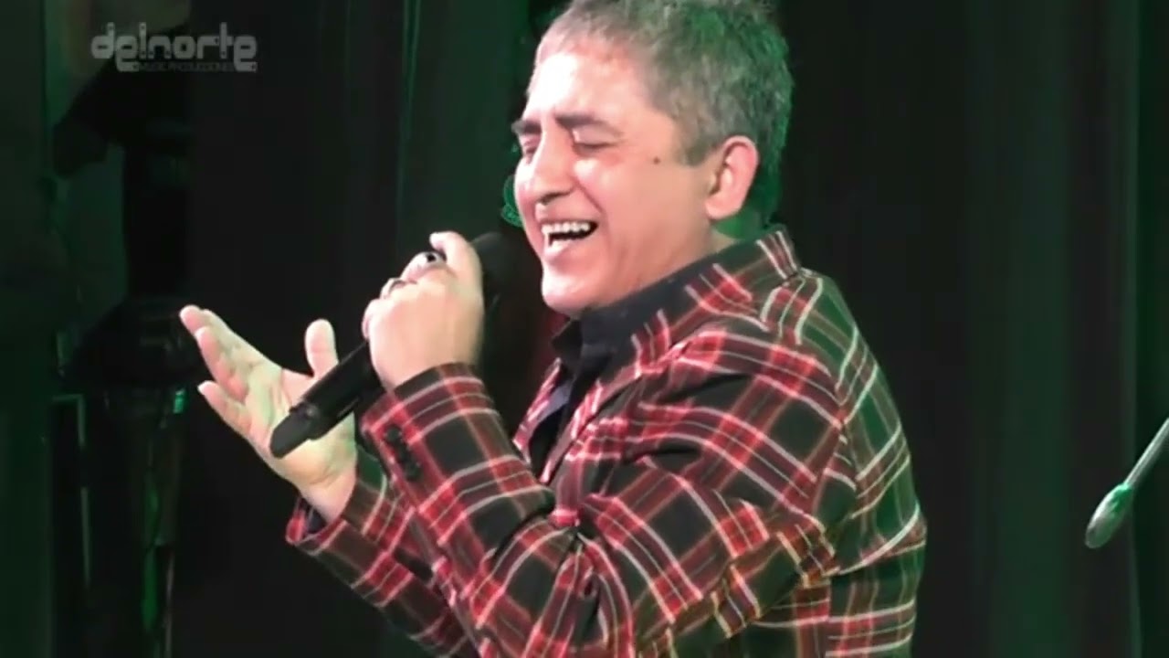 Huguito Flores El Super - Como Tu Enemigo , Fiel  A Tu Corazon (Teatro 25 de Mayo )