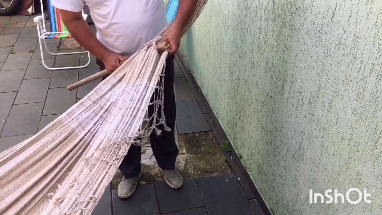Rede de Descanso Com Suporte de Madeira (Caseira)