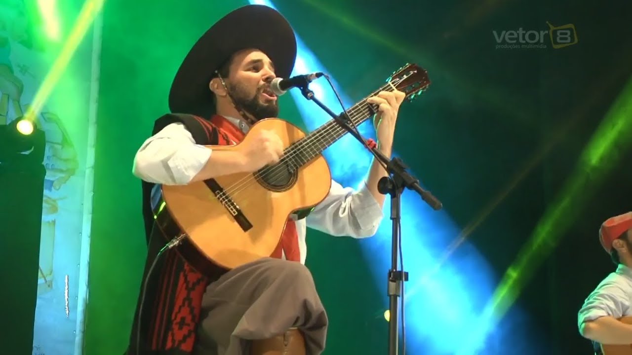 CAMINHADOR - André Teixeira