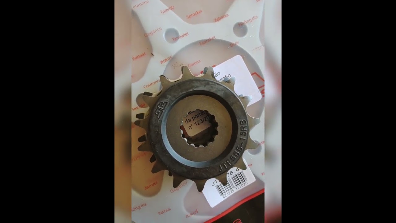Como trocar corrente, coroa e pinhão da Versys 650 (Kawasaki)