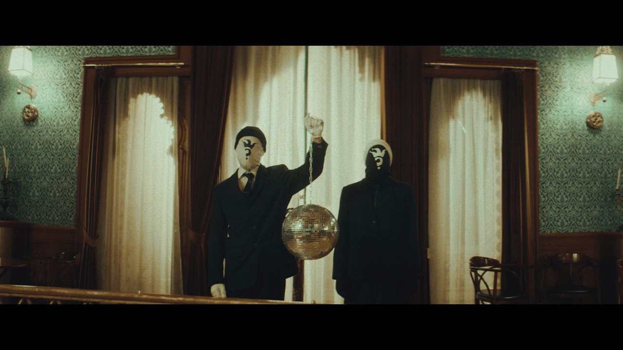 Moriones - végtelen (Official Music Video)