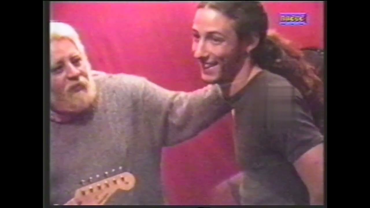 Videomatch - Cámara intrusa a domicilio 26 - Andrés (Sala de ensayo) - Sin interrupciones