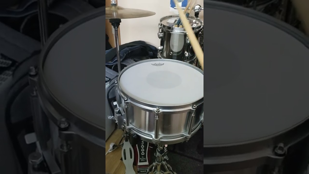 Tico Torres signature snare (sound bite)