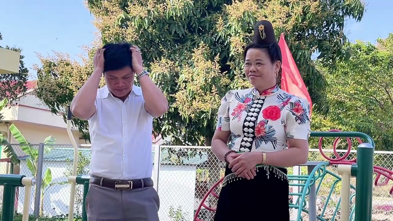 Kim Cương Lên Trả Thù Hồng Thơm Tại Quê Nhà Quá Kịch Tính