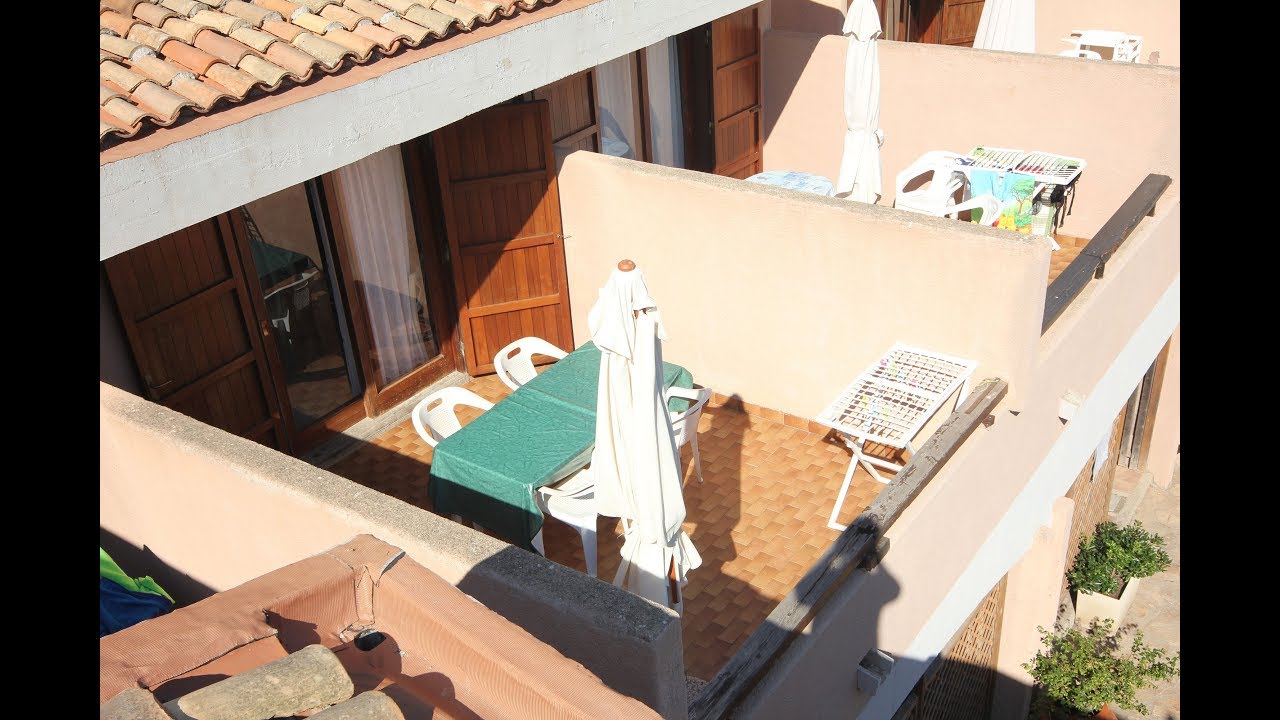 N°47 - Appartamento a Giglio Campese, bilocale con terrazza vicino al mare
