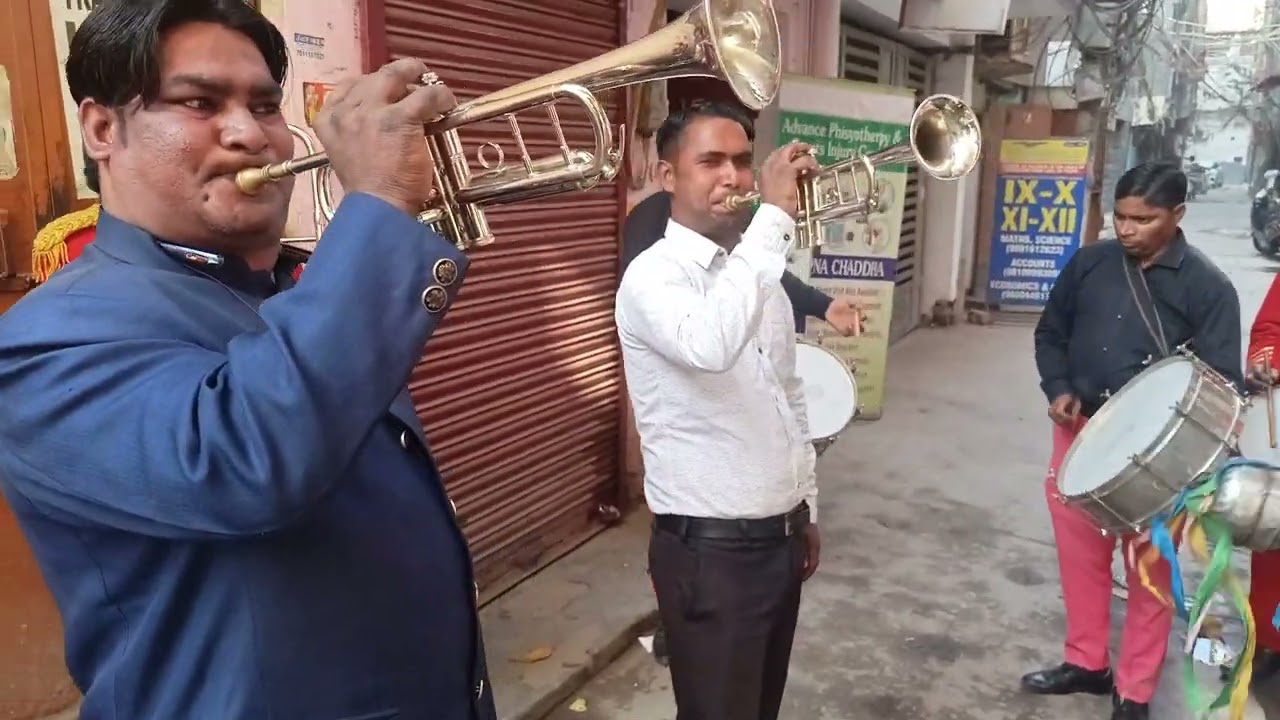 SHIV GAURAV BAND 🎺 head office Men Mandoli Road Ram Nagar Shahdara Delhi 110032 contact 9818975131
