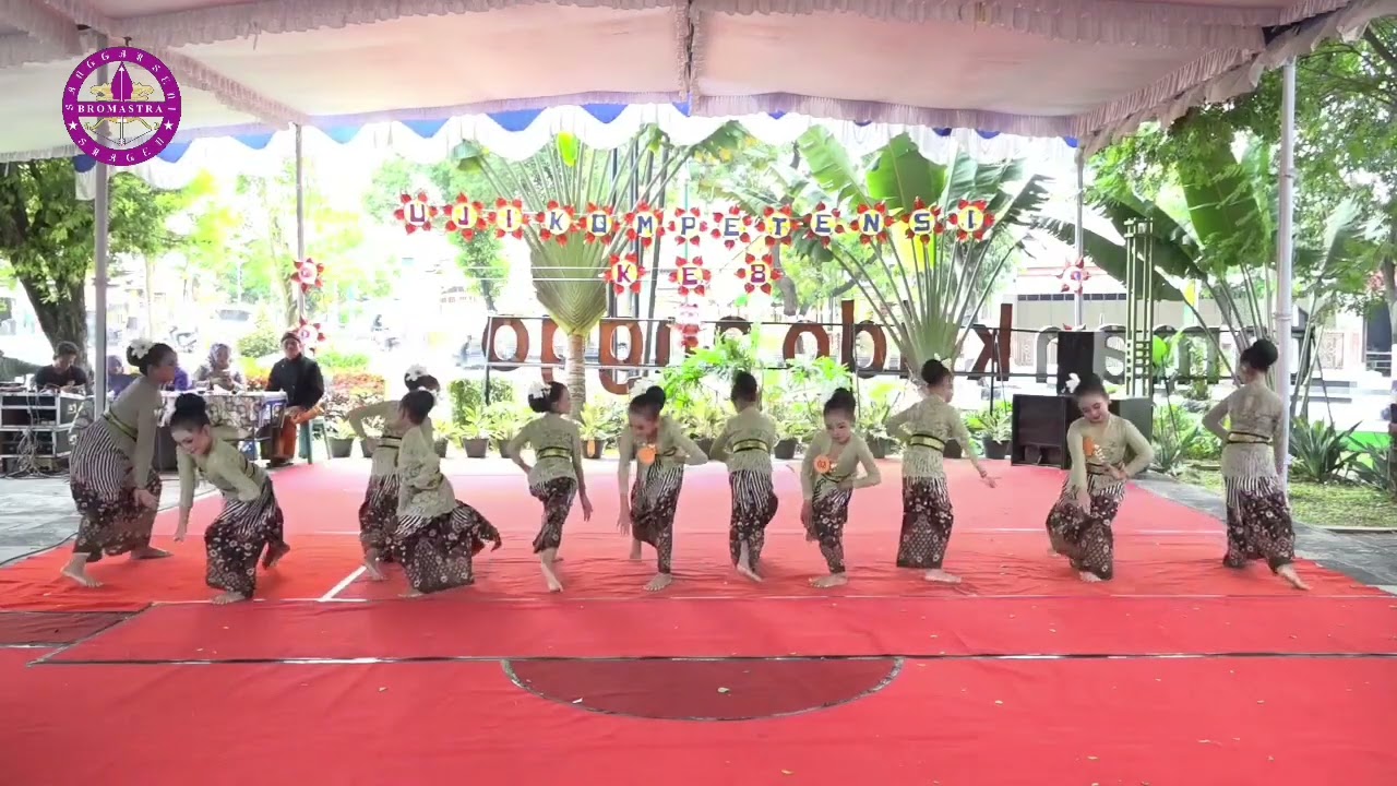 TARI SEKAR RINONCE ^ UJI KOMPETENSI TAHAB 8 📌 20 OKTOBER 2024 ^ TAMAN KRIDO ANGGO SRAGEN