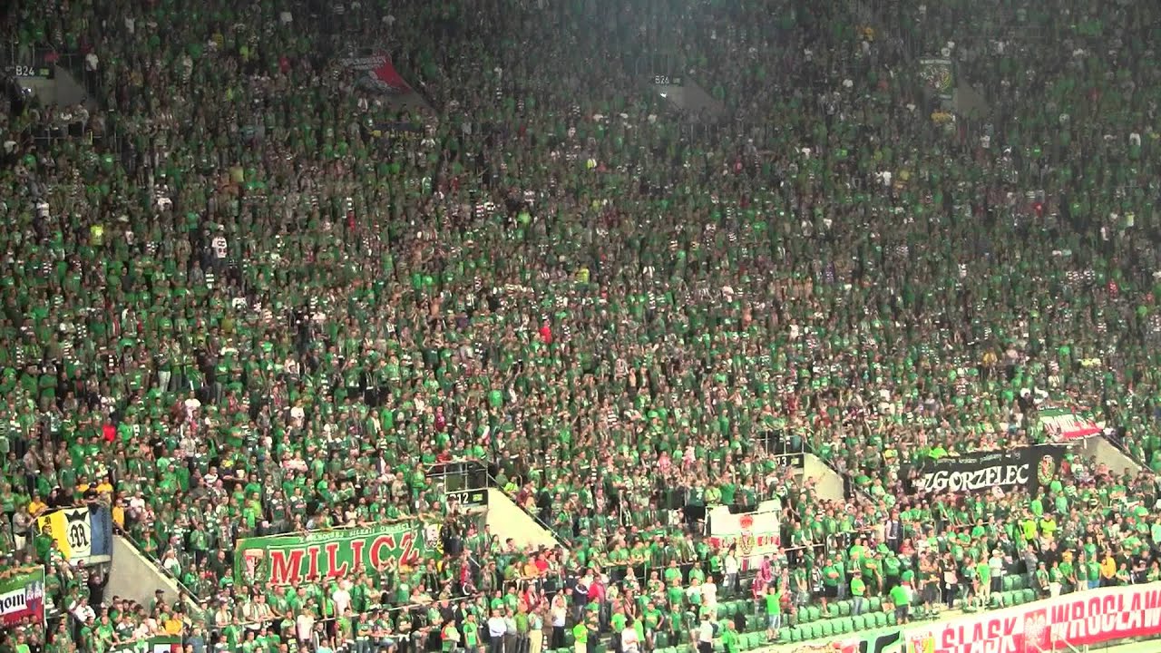 Śląsk Wrocław - Sevilla FC: Doping kibiców WKS-u (II połowa)