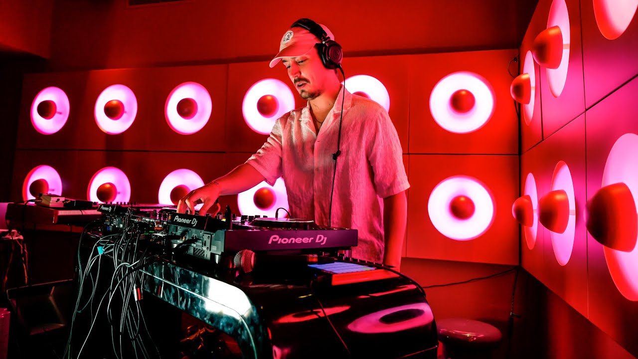 Cody Currie - Ibiza Mix @ Piropo Club