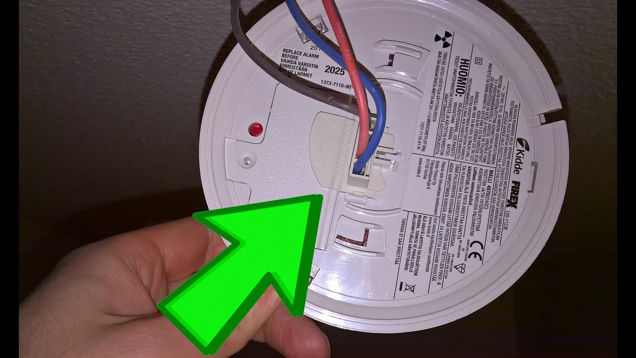 ** Installing Kidde FireX KF20 smoke alarm, replacing 4870, 4881, KF1, KF10, 1240C / IAR230C models