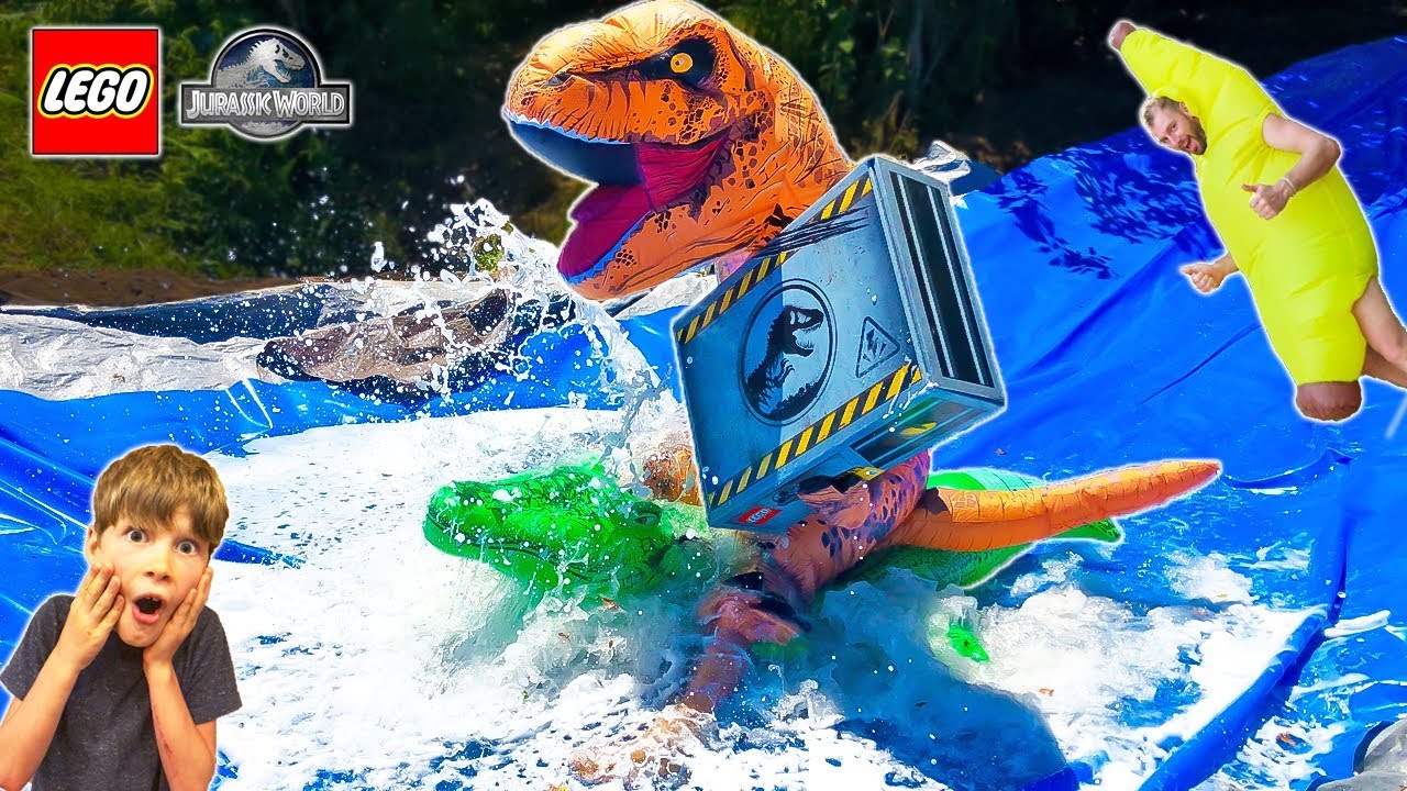 LEGO T-REX DINOSAUR and BANANA THiEF STEAL JURASSIC WORLD TREASURE BACK!