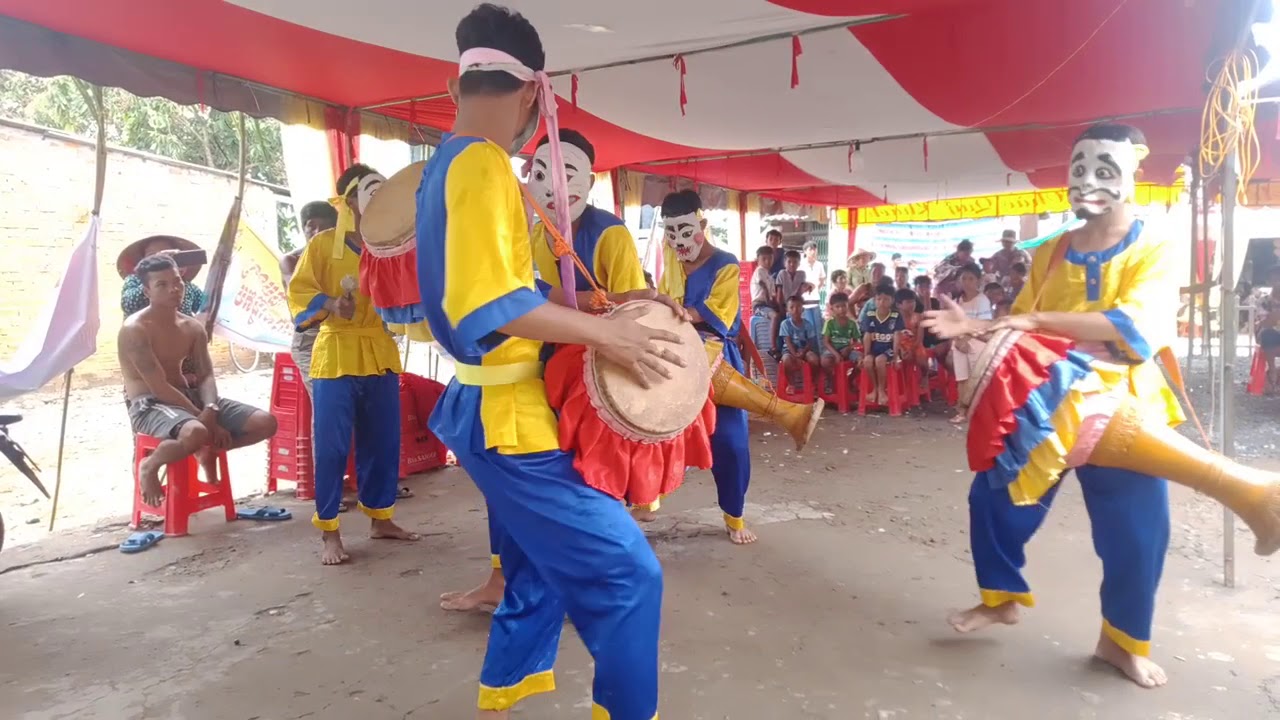 Chhay Dam Ch&ugrave;a Xung Thum