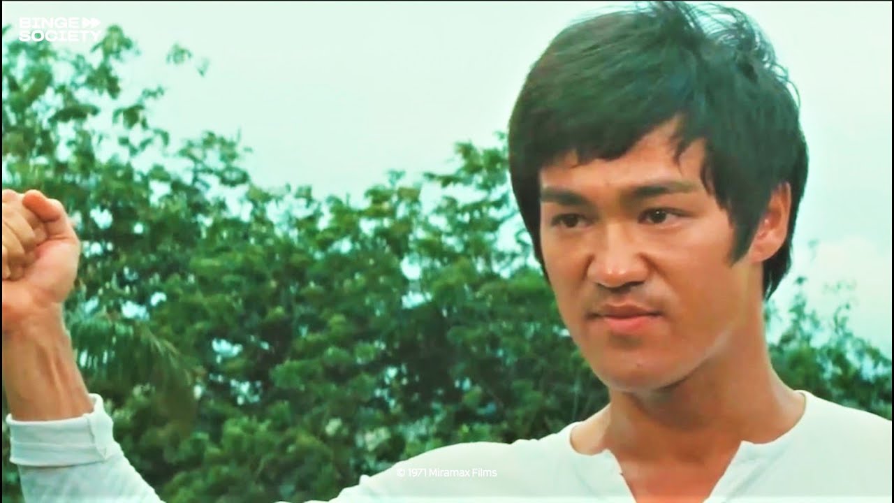 Defeating a Gang by Himself - The Big Boss (Fists of Fury)
