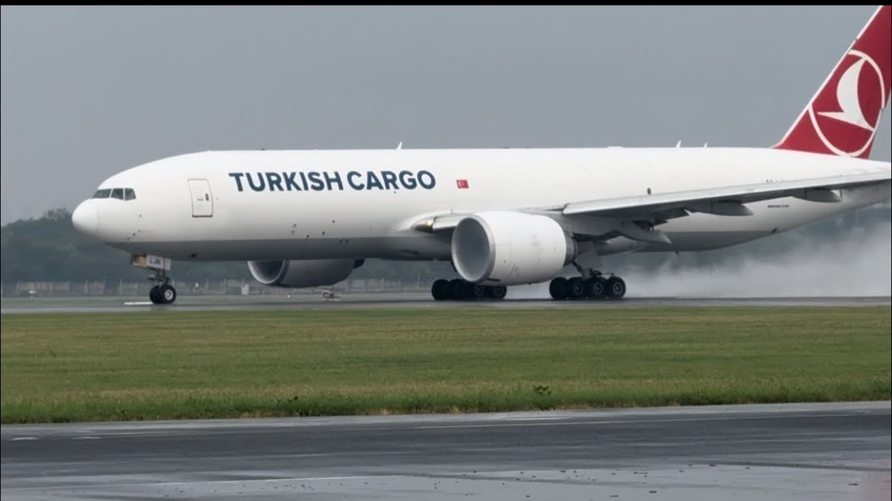 Boeing & AirBus | Landing & TakeOff | Air-India | Turkish | #trending #viralvideo #aviation #