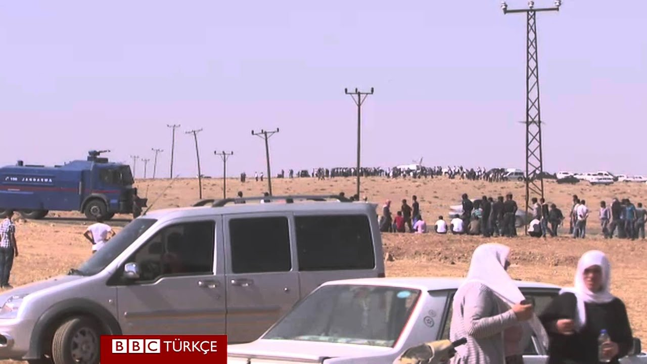 Kobani'de çatışmalar sürerken sınırda askerî hareketlilik - BBC TÜRKÇE