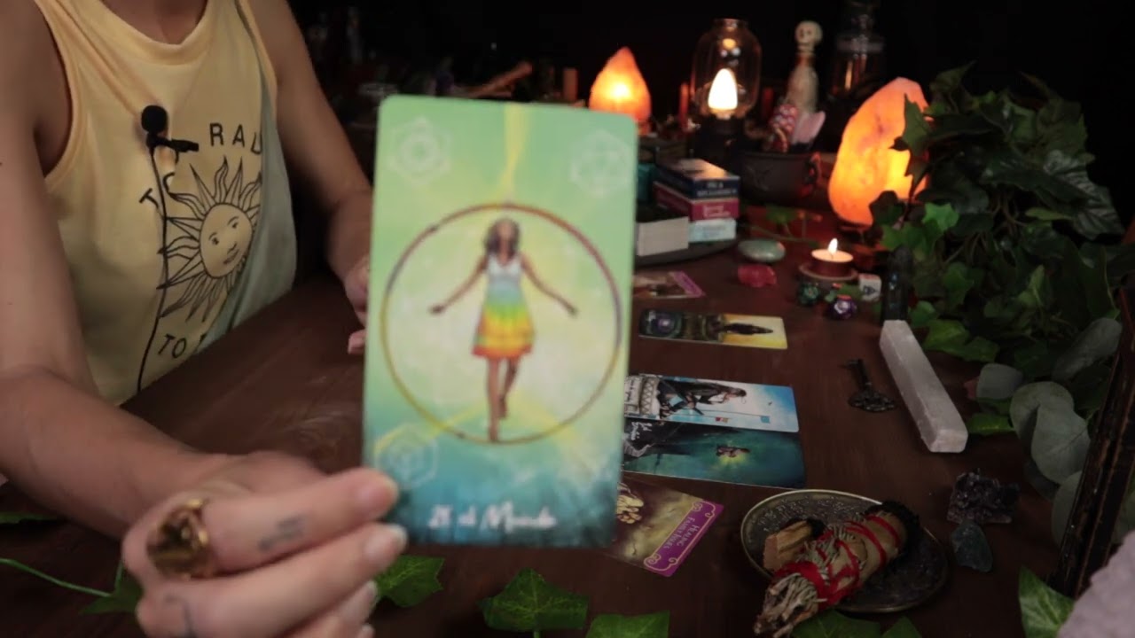 ASMR Tarot 🤩🍀✨ ¿Qué BUENAS NOTICIAS vienen a tu vida? 😱🧧✨ Elige Una Carta