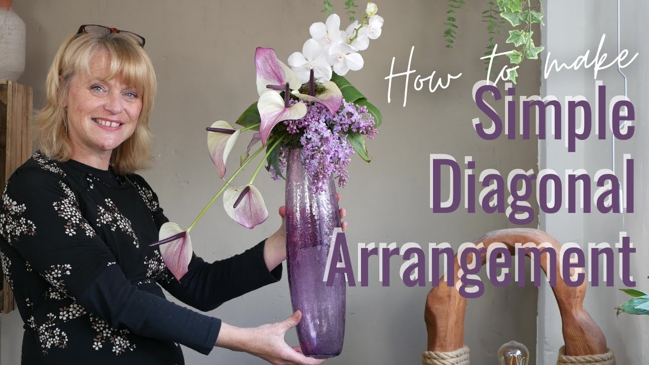 How to make a  Modern flower arrangement - HOW TO ARRANGE FLOWERS IN FOAM