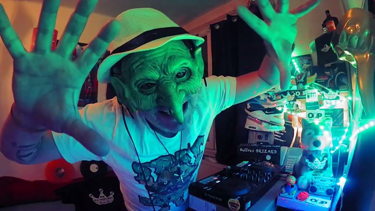 N°8231=DJ AKTARUS NRV=TEKHOUSE SOFT NEWS=IBIZAKTARUS