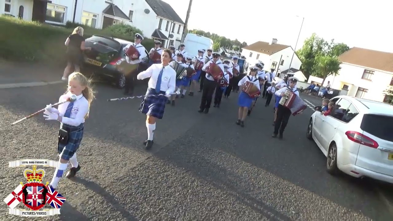 Bruce's True Blues Accordion Band @ Ballymoughan Purple Guards FB Parade 2025
