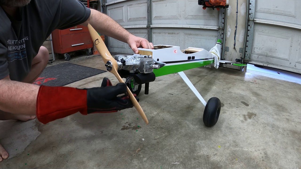 It's Alive! Ultra Stick Start and Run