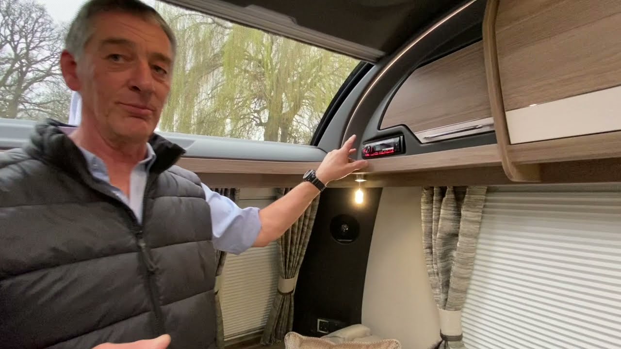 Radio demonstration - Coachman VIP 2021