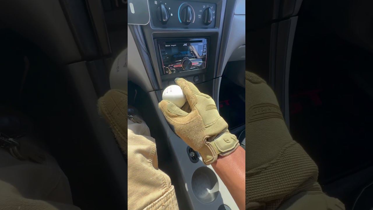 How to Drive a MANUAL (99-04 Mustang) #ford #manual #learn #tutorial #stickshift #mustang #2v #howto