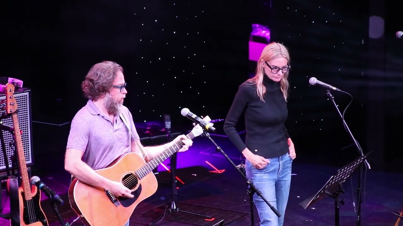 Jonathan Coulton & Aimee Mann 