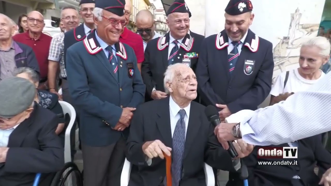 Compie oggi 104 anni il signor Antonino Mazzone