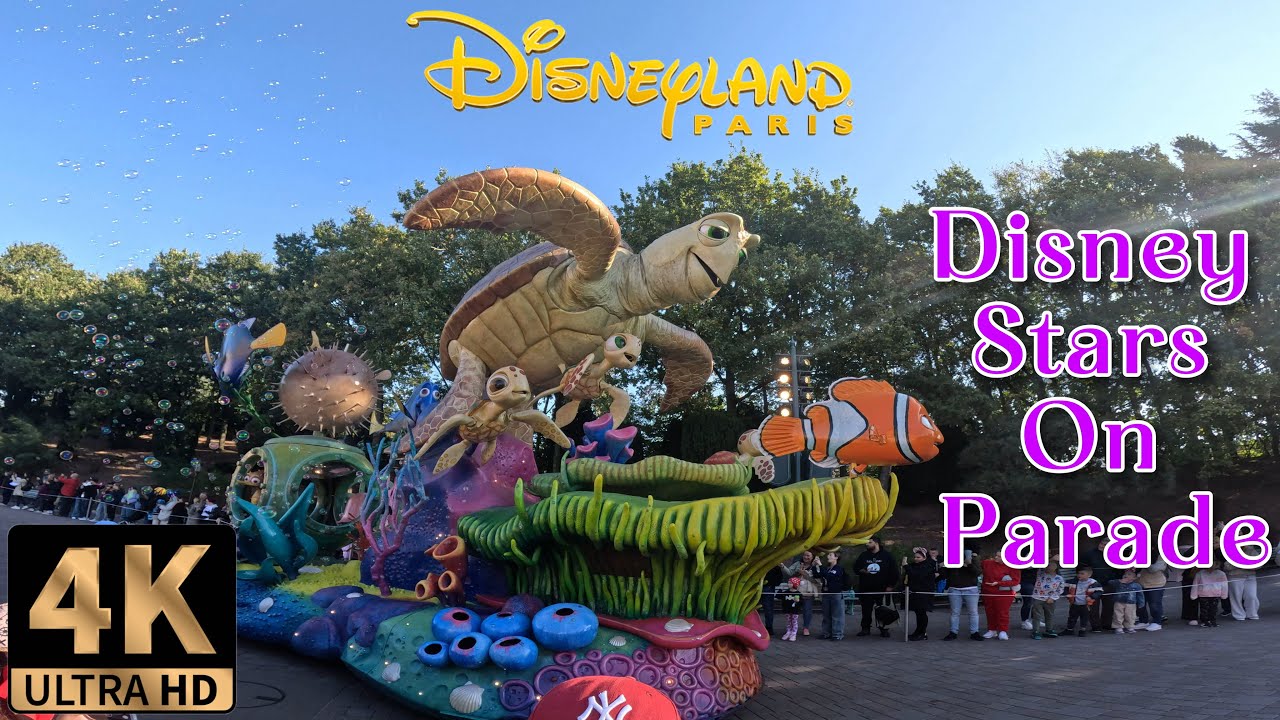 [4K] Disney Stars On Parade - Disneyland Paris 