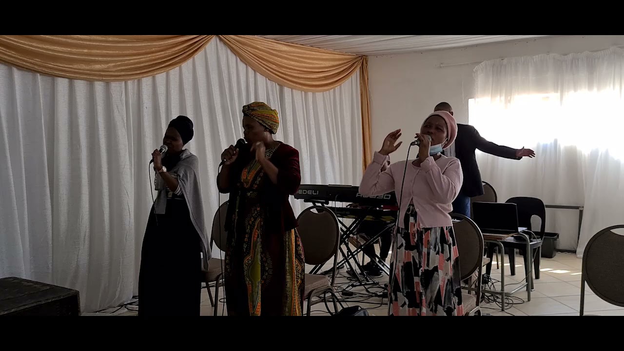 Worship itende - Inkazimulo yakh' igcwele amazulu nomhlaba