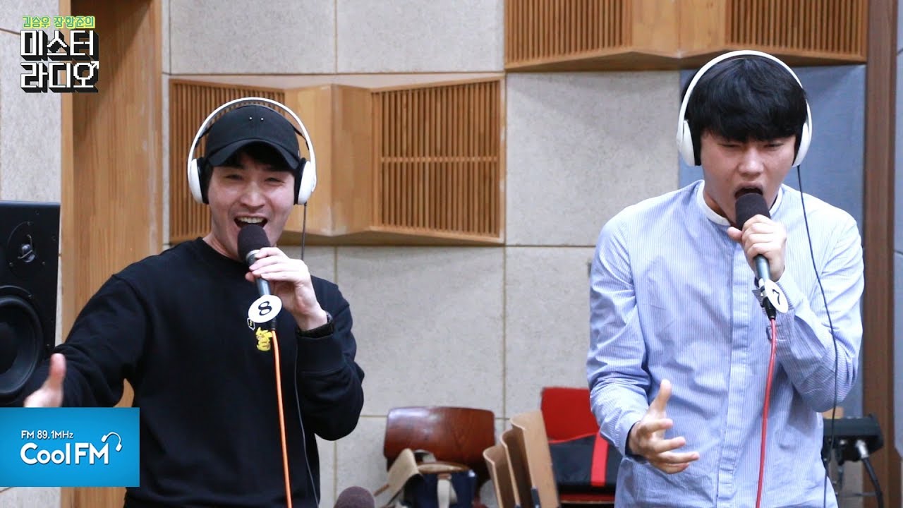 듀에토가 부르는 걸그룹 메들리(SIGNAL+빨간 맛+가시나) 라이브 LIVE /180525[김승우 장항준의 미스터 라디오]