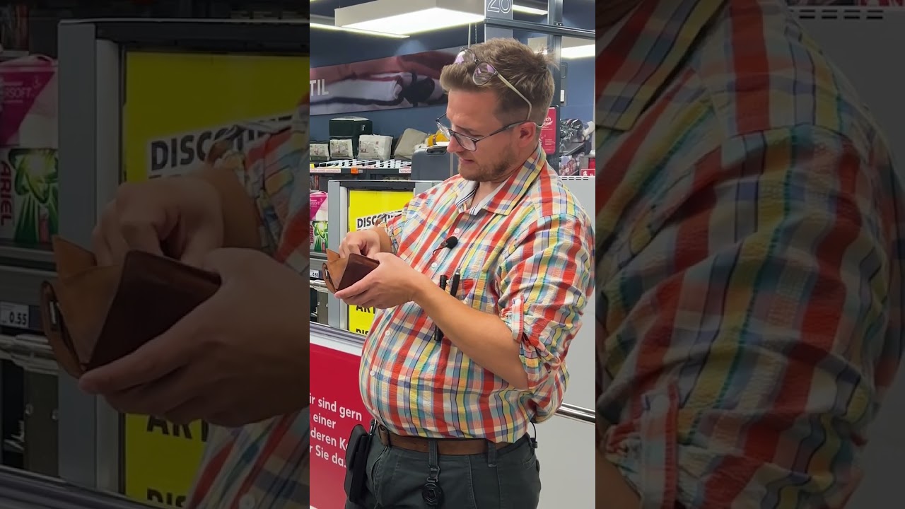 Typisch V&auml;ter an der Kasse. 🤣 @CLMNSBROCK #Kaufland #Einkaufen #shorts
