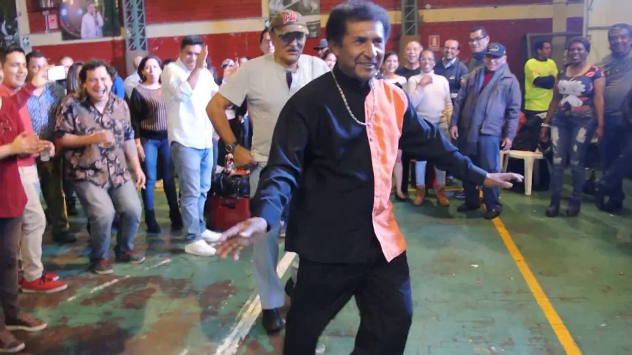 Mano a mano. Bailadores a la antigua en la DescarGa en el Barrio - Lima, Perú 2016