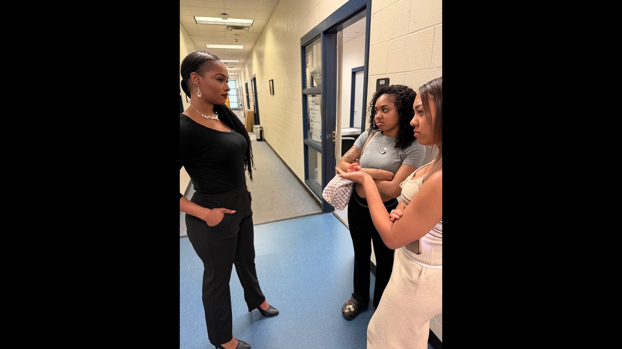 Hope & Faith clowns the Assistant Principal and tells her how she&rsquo;s like 40 years old 