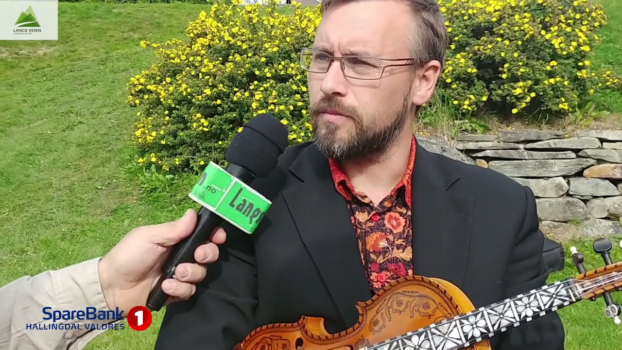 Jan Beitohaugen Granli. -Om munnharpe, fele(r), dans og livet