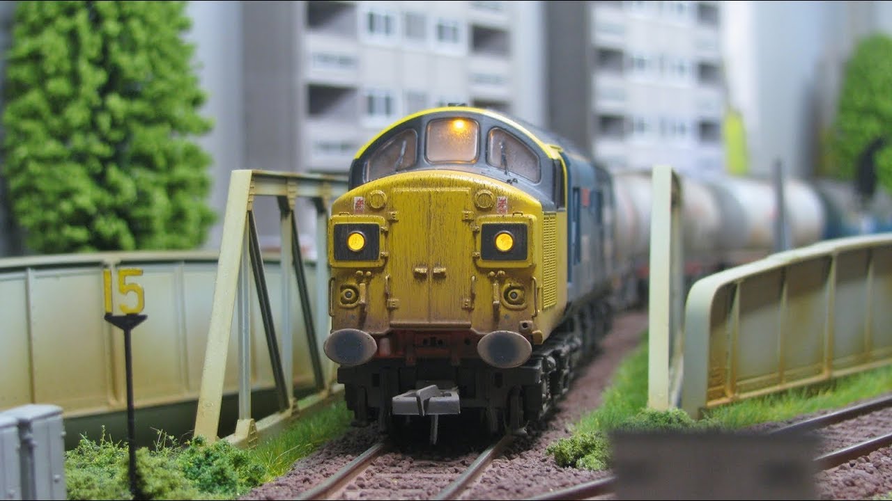 Bachmann Class 37 - 37012 "Loch Rannoch" Sound Fitted