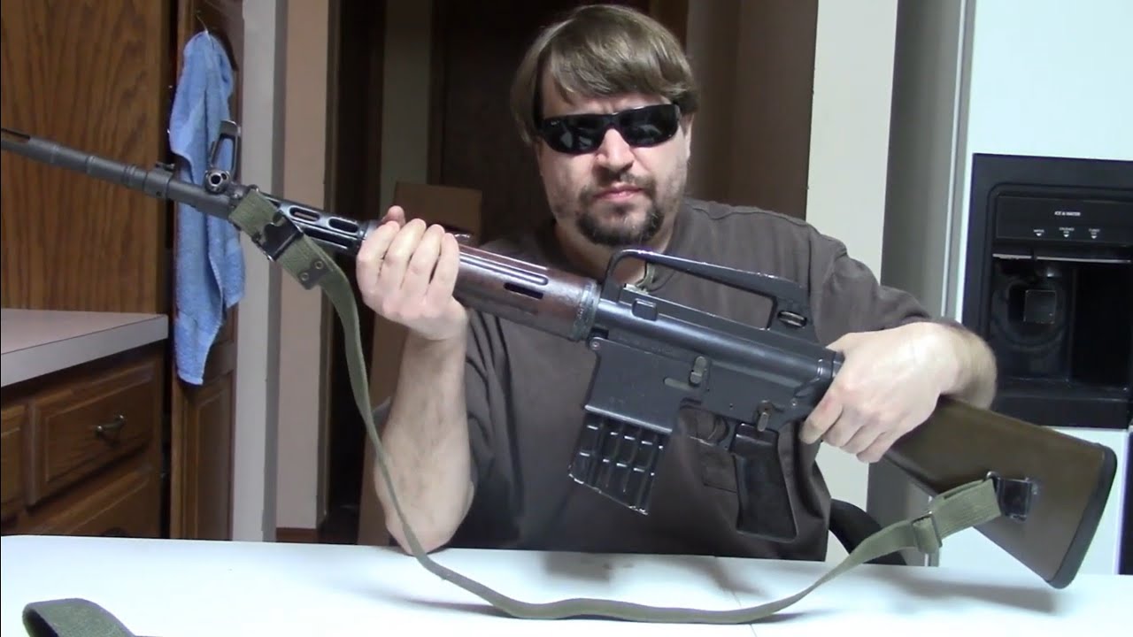 Голландская винтовка Armalite AI AR10 против Brownells BRN-10A: сравнение, разборка и дальность с...
