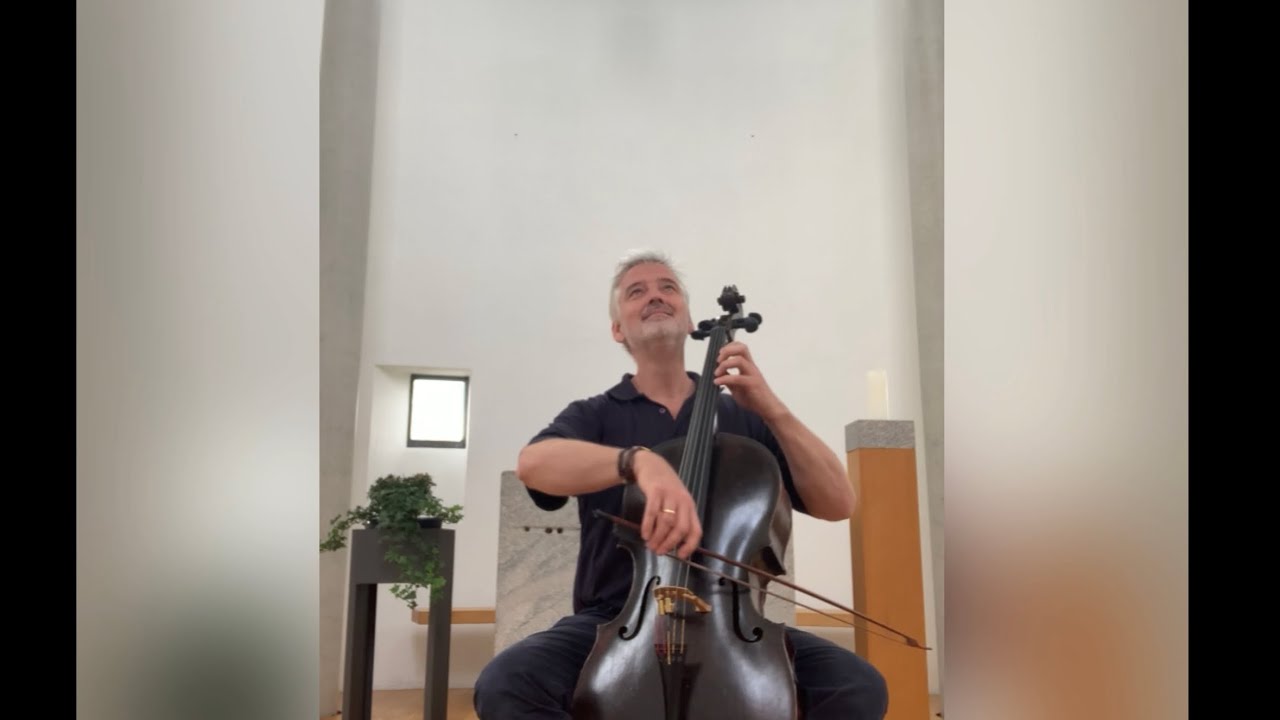 J.S.Bach: Suite No 6 D Major BWV 1012 Manuel Fischer-Dieskau 5-string Violoncello piccolo