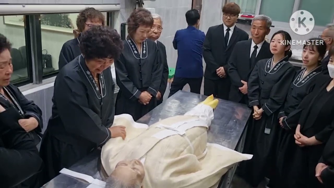 [영혼인생] 울엄니  문석순권사님 기독교인으로써 평생을 봉사하시다 1세기를 목전에 두고  멀고먼하늘나라로 영면하시다.ㅡ용천