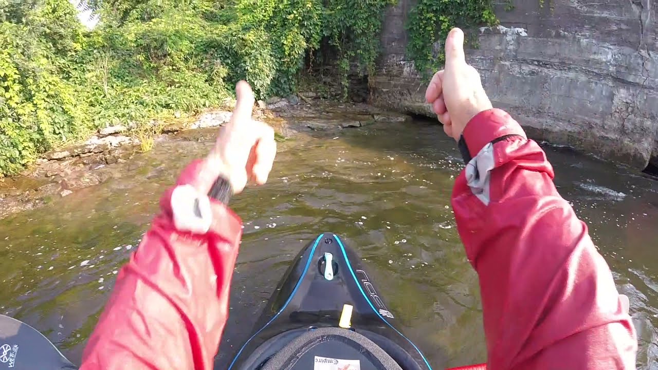 First ever surf of Gold Digger wave Trent River Hastings Ontario Canada