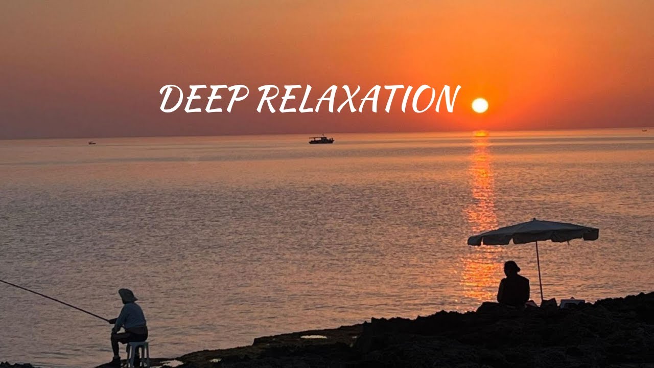 Golden Hour at the Beach Calming Ocean Waves & Sunset Ambience for Sleep and Study (1 Hour)