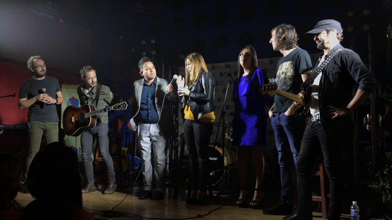 La Oreja de Van Gogh - En Directo Hits 106.1 FM (24 de noviembre de 2016)