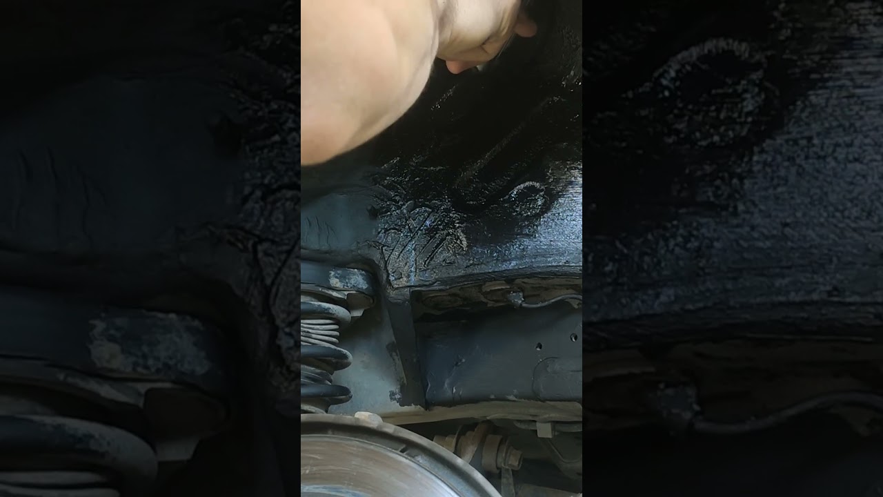 BASİT ve SAĞLAM İZOLASYON. Çamurluk içi PÜTÜR uygulaması ve ses yalıtımı yaptım.